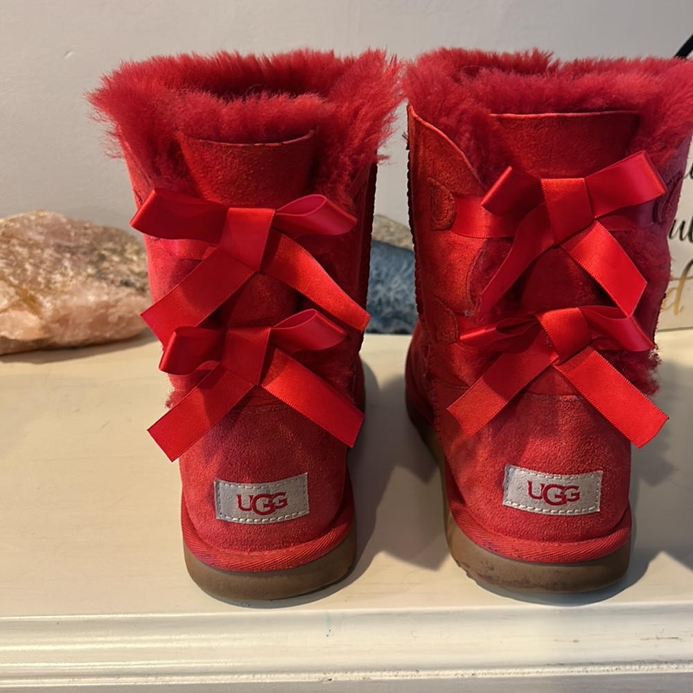 Ugg Bailey Bow - image 2